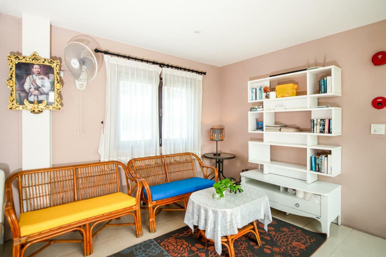 Oyo 345 The Click Guesthouse At Chalong Phuket Exterior photo